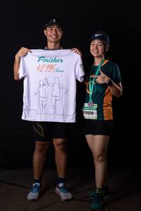 BIB: 42195, 20939
                            <button type="button" onclick="openModal(8887537)" class="btn btn-primary btn-sm float-right btn-popup" data-toggle="modal" data-target=".modal-high-quality">
                        <i class="fas fa-shopping-cart"></i> Add to Cart
                    </button>
                                            <button type="button" onclick="isThisMe(8887537, true)" class="btn btn-success btn-sm float-right btn-popup btn-isme hidden" data-toggle="tooltip" data-placement="bottom" title="นี่คือรูปของคุณใช่ไหม คลิกที่นี่เพื่อเอาเข้าอัลบั้ม">
                        <i class="fas fa-plus"></i> Add to album
                    </button>
                    <button type="button" onclick="isThisMe(8887537, false)" class="btn btn-warning btn-sm float-right btn-popup btn-isnotme hidden">
                        <i class="fas fa-ban"></i> Remove from album
                    </button>